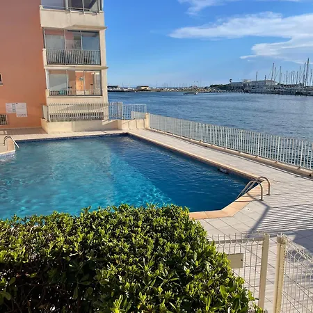- Bellevue Agreable Toutes Saison 4 Couchages - Climatisation - Parking Prive - Piscine Sur - Vue Magnifique Et Rare - Situation Optimum - Les Argonautes - Ile Des Pecheurs - Cap D'agde Apartment