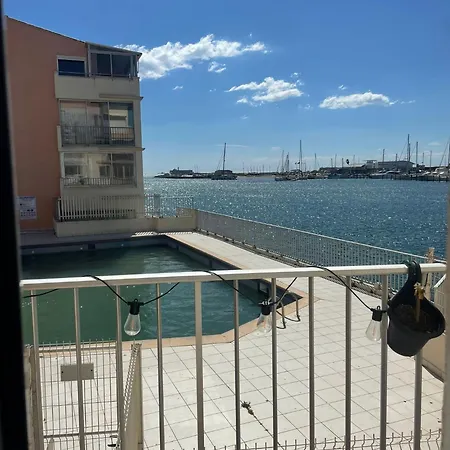 Apartment - Bellevue Agreable Toutes Saison 4 Couchages - Climatisation - Parking Prive - Piscine Sur - Vue Magnifique Et Rare - Situation Optimum - Les Argonautes - Ile Des Pecheurs - Cap D'agde *